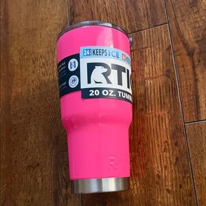 RTIC Pink 20 oz Tumbler